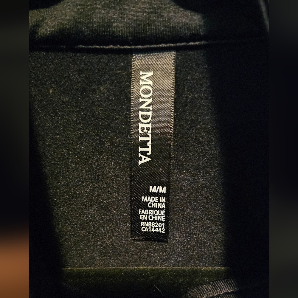 Mondetta zip up size medium - Picture 3 of 4
